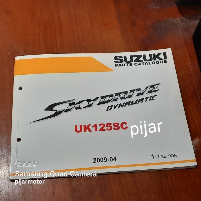

Buku Parts Catalogue Catalog Katalog Suzuki Skydrive 125 (Not Fotocopy Barang Langka