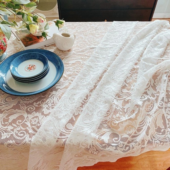 Taplak Meja Makan Ukuran 140X200Cm / L Table Runner Taplak Meja Panjang Renda - Taplak Meja Renda