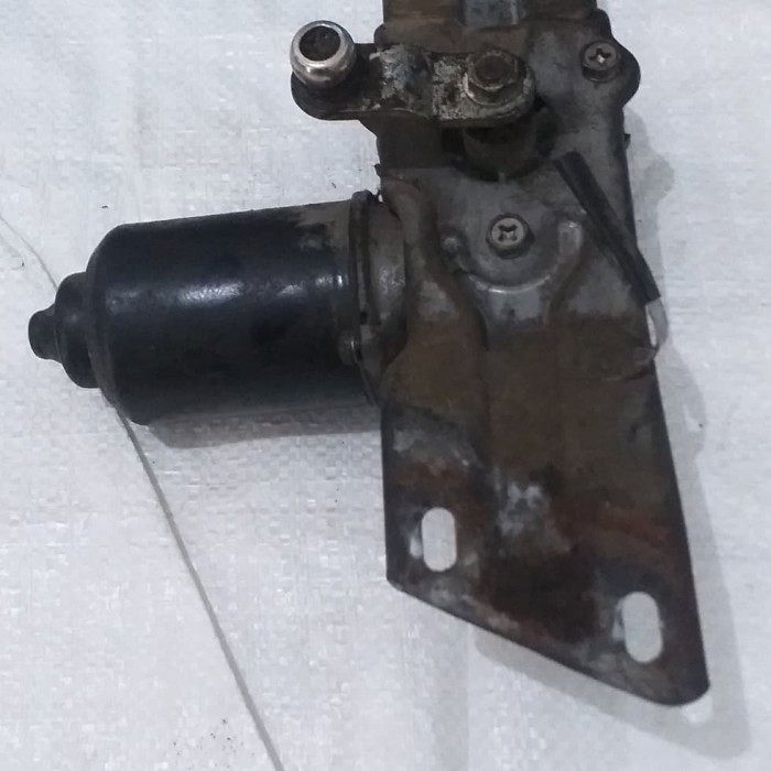 motor dinamo wiper suzuki futura