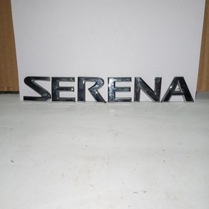 Emblem Logo Serena pintu bagasi Nissan serena C24 original