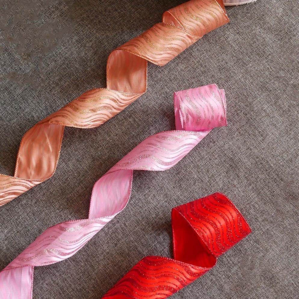 

Pita Natal Wave Gliter (1 Roll 5 Meter) / Hiasan Dekorasi Pohon Natal / Aksesoris Hiasan Pita Natal / Pita Natal Roll Bludru / Pita Hias Natal / Pita Dekorasi Natal Gliter Terlaris