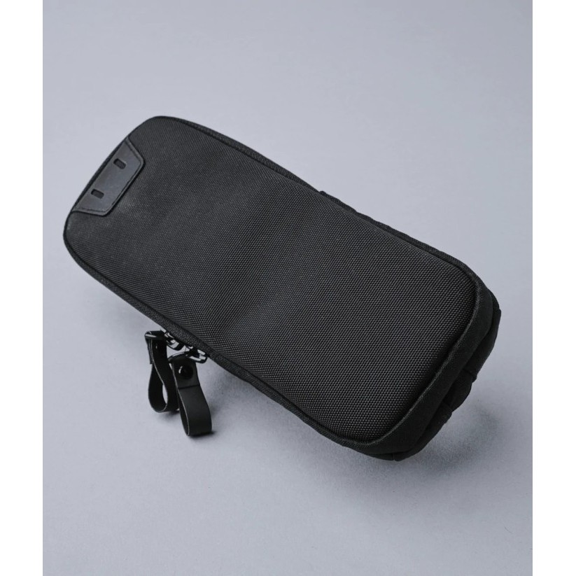 

Tempat Pensil Alpaka Pencil Case Pro Series High Tech Stationaries Terbaru