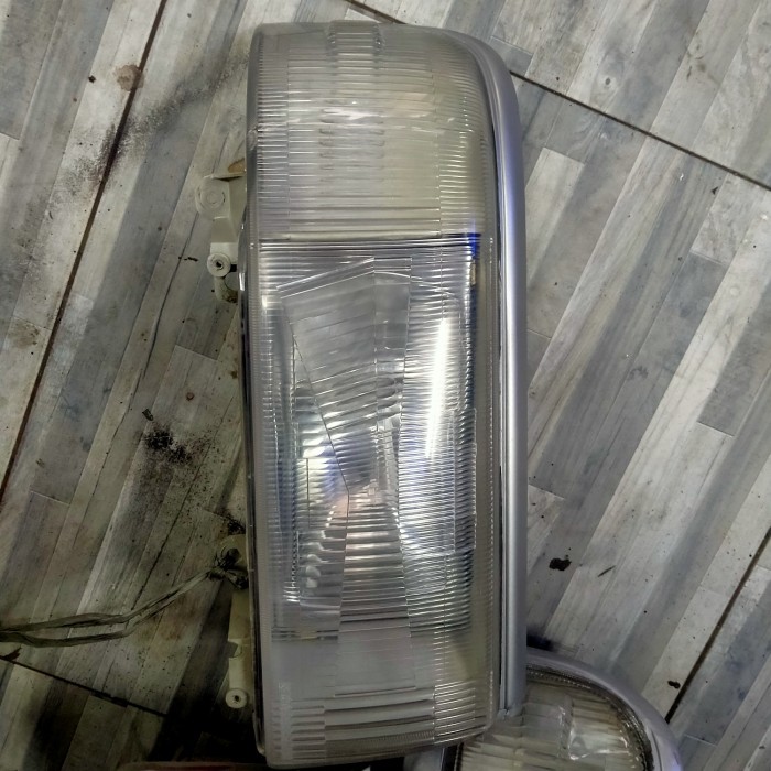 headlamp lampu depan Suzuki Futura original Stanley