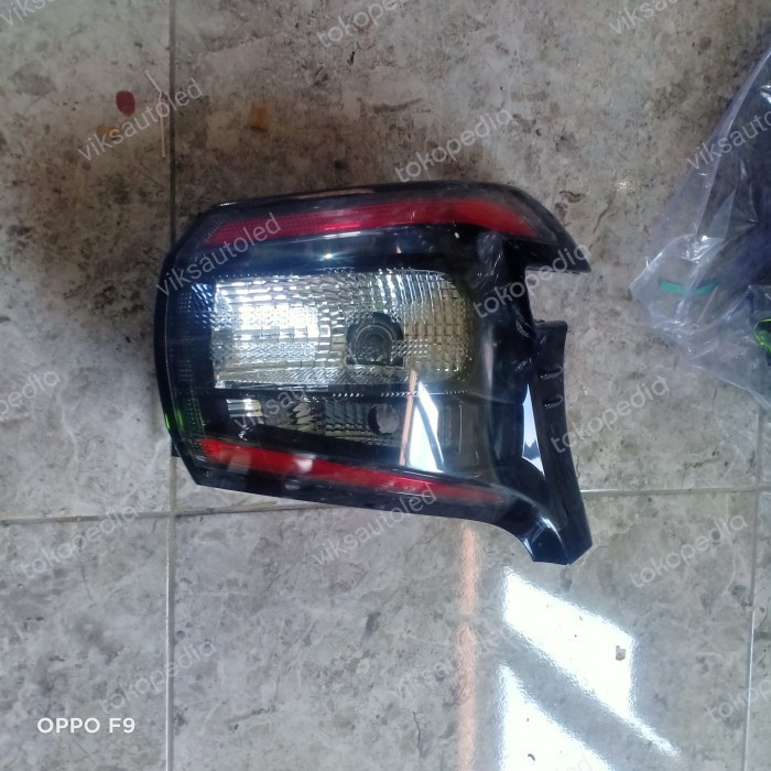 stoplamp lampu belakang Sienta q