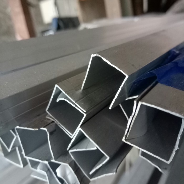 Produk Ready LIS U ALUMINIUM/KANAL U/U CHANNEL 15 MM