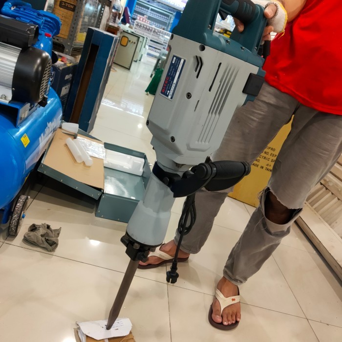 Mesin bobok beton cor HBM 650 BITEC Concrete Breaker penghancur HBM650