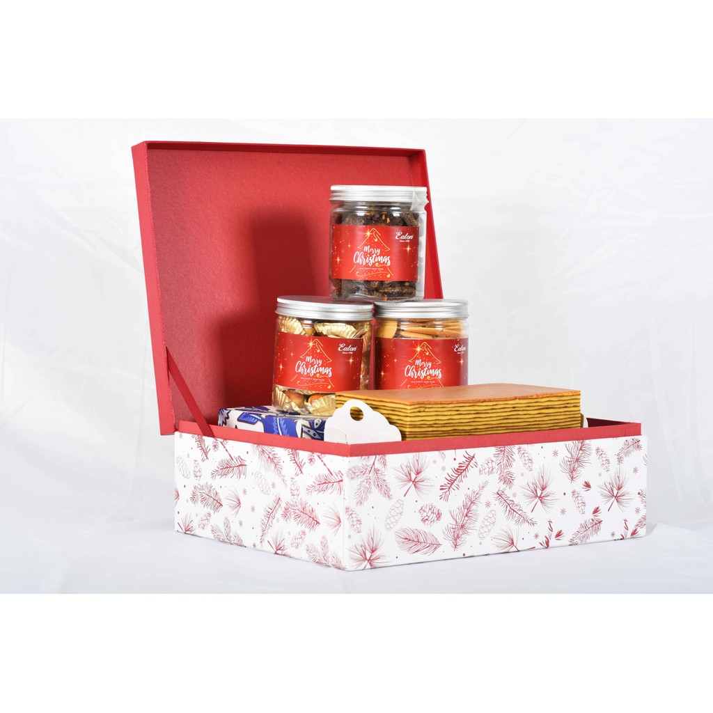 

CHRISTMAS SIGNATURE BOX//