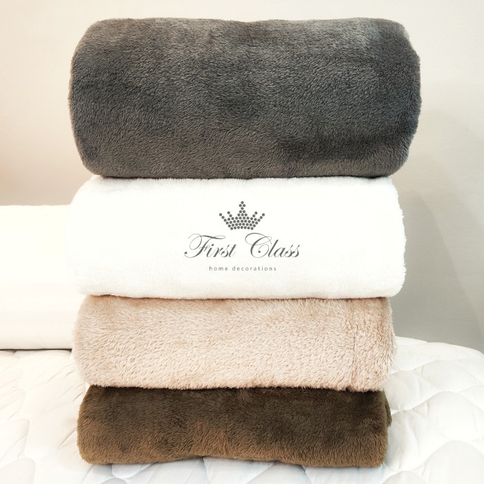 Produk Ready Ultra Soft Faux Fur Blanket