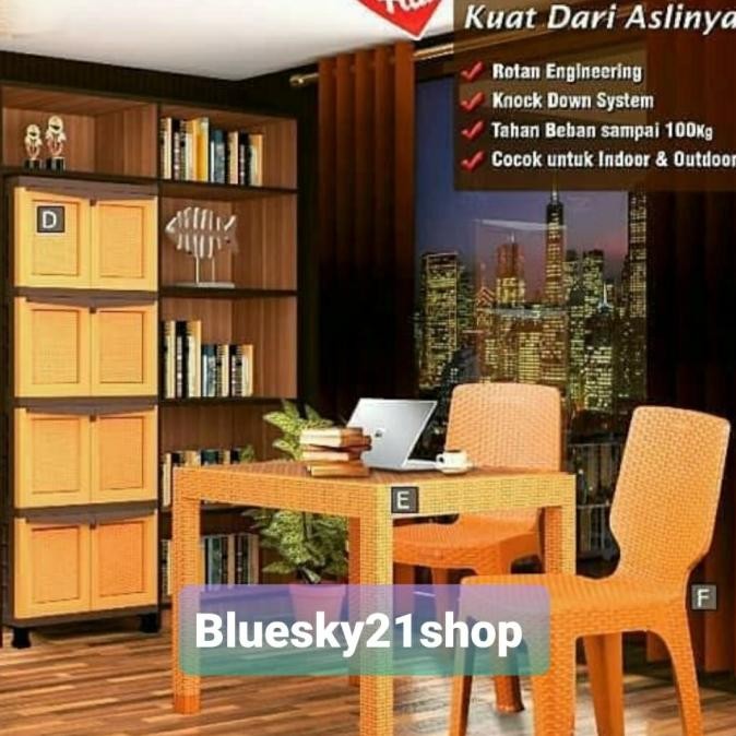 MEJA MAKAN PLASTIK ROTAN NAPOLLY