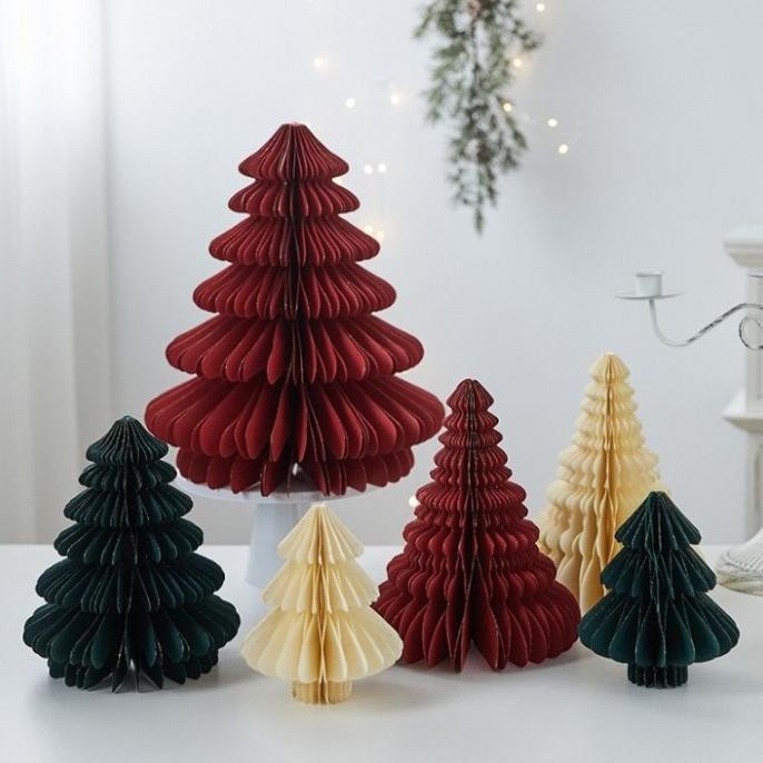 

Pohon Natal Kertas one Colour by Platefulnco