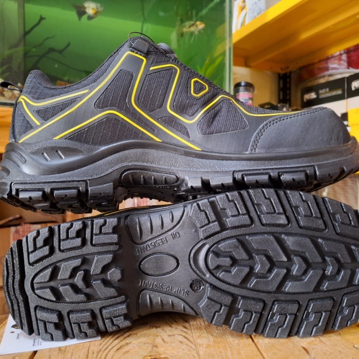 safety shoes boa system