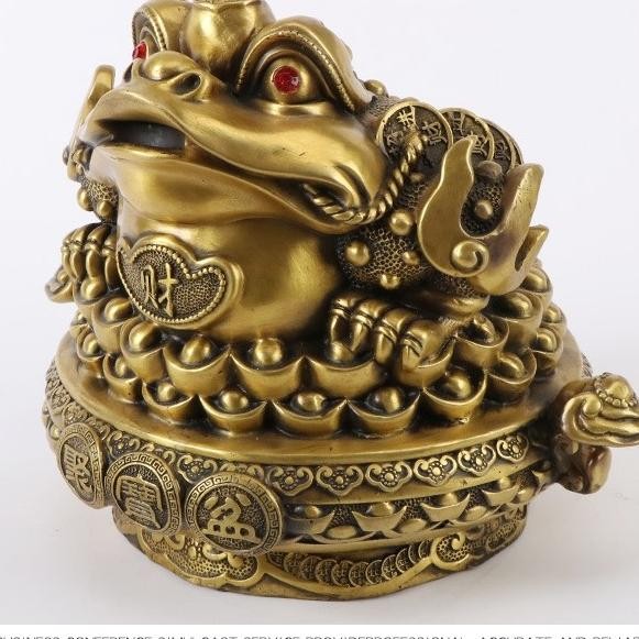 Patung Feng Shui Kodok Kerejekian Dan Kekayaan Bahan Logam Kuningan