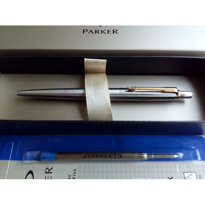 

Ready PAKET 1 KLIK: 1 pc Parker Jotter SS GT BP+1 pc Refill BP