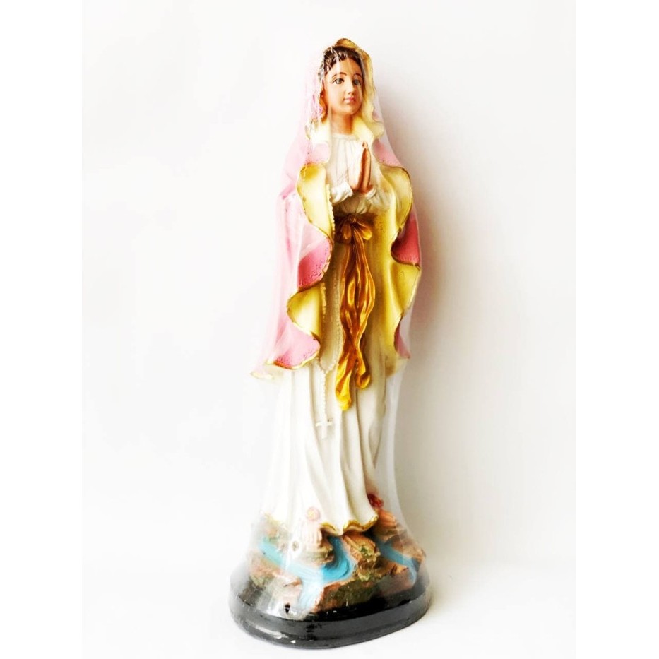Patung Bunda Maria Lourdes Itali