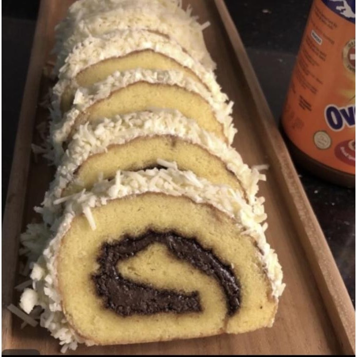 

PROMO Bolu Gulung Medan WhenCake Rasa Ovomaltine Topping Keju Pendek