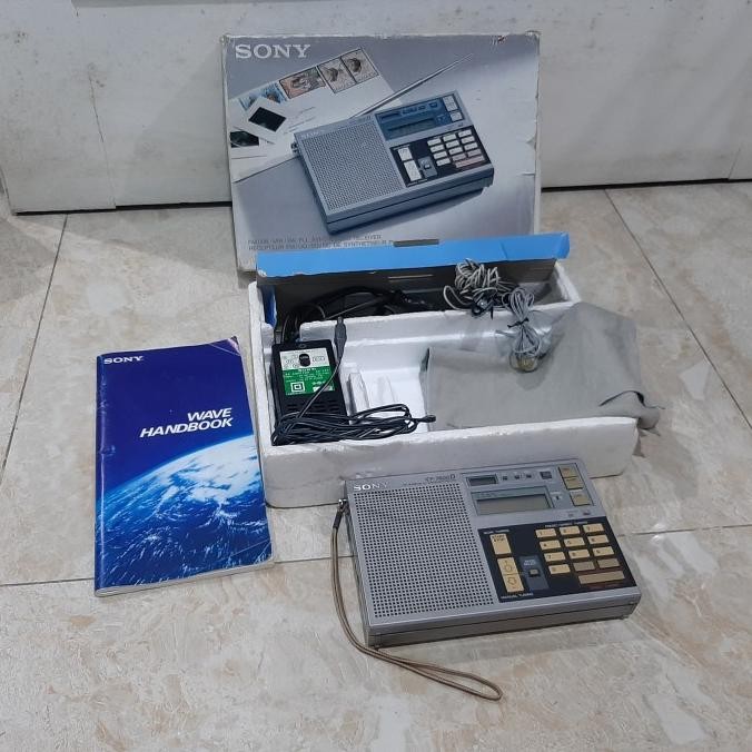 Sony ICF-7600D Radio Synthesized FM LW MW SW PLL Receiver antik 1983 Komplit Set Kolektor Rare Murah