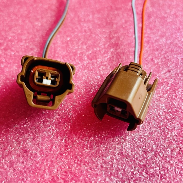Soket Injektor 2 Pin ( 2 Kabel ) Untuk Mobil Agya Ayla Calya Sigra ( Mesin 1000cc )