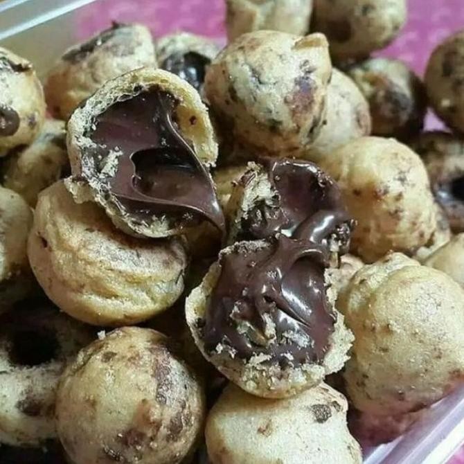 

GROSIR Sale kue soes kering isi coklat TERLARIS