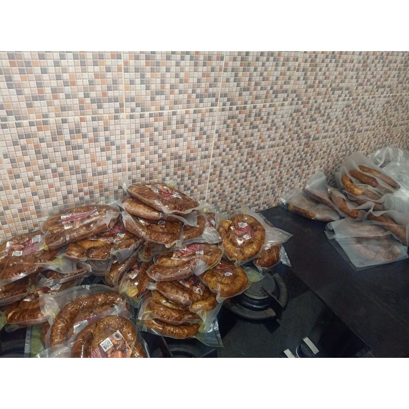 

Made Legam Sosis Babi Khas Bali 500grm / Hot Item / Best Seller / Gratis Ongkir