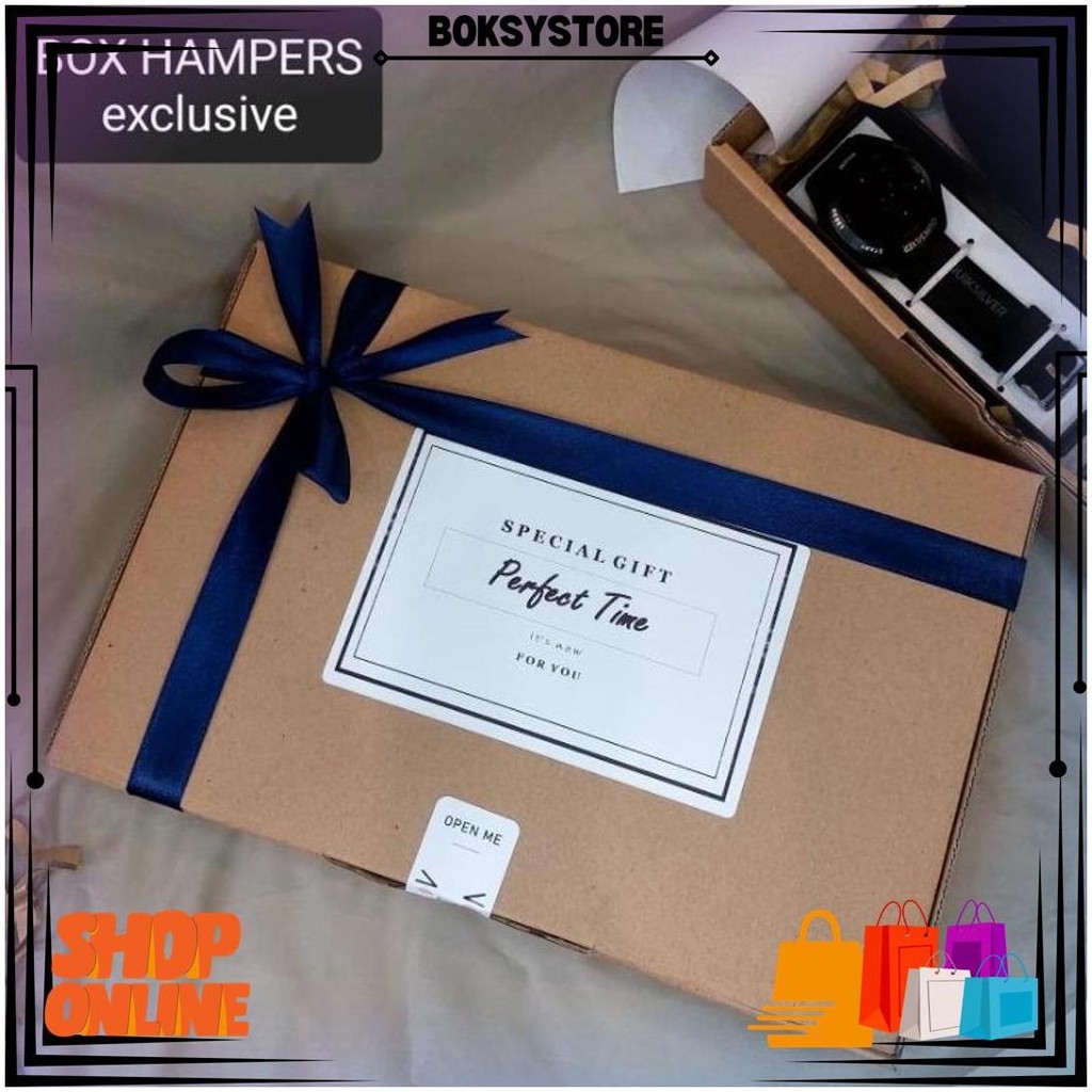 

Hampers Gift Box Cewek / Wanita Exclusive Untuk Kado / Hadiah Isi Jam Tangan || Tas || Dompet Dll D Sale