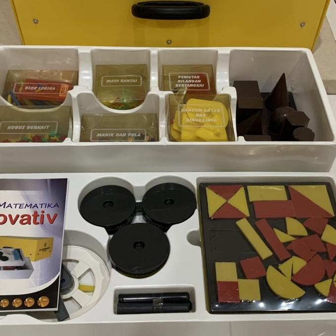 

Alat peraga Kit Matematika Inovatif SD Lengkap [Box Warna Kuning]