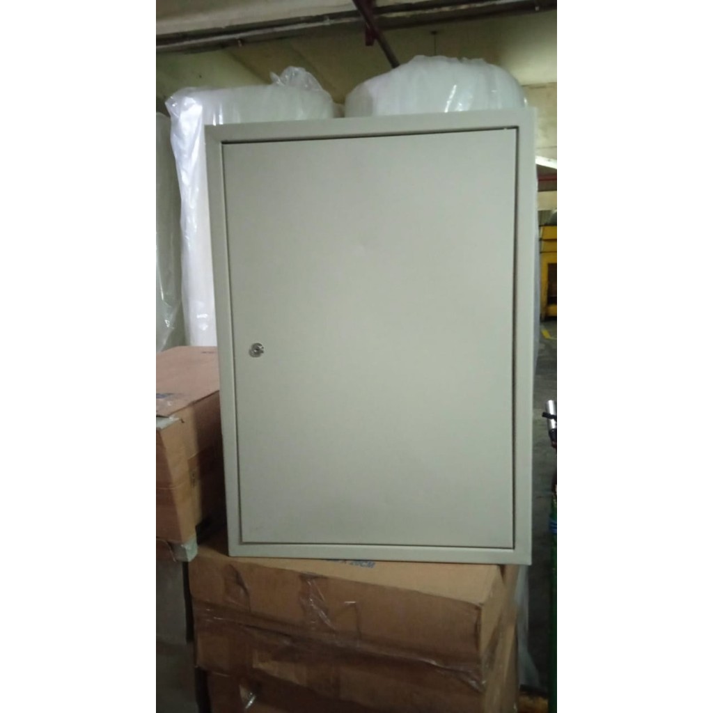 Box Panel Indoor 80X60X25 80 X 60 X 25 Tebal Plat 1Mm