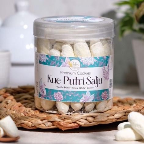 

Kue Putri Salju (Kue Natal & Lebaran) Delis Cookies by Defalira