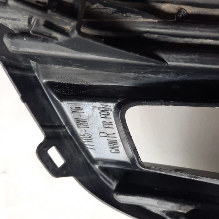 [M2P] Cover Foglamp Kanan Honda Hrv Prestige 2019 2020 Up (Bekas)