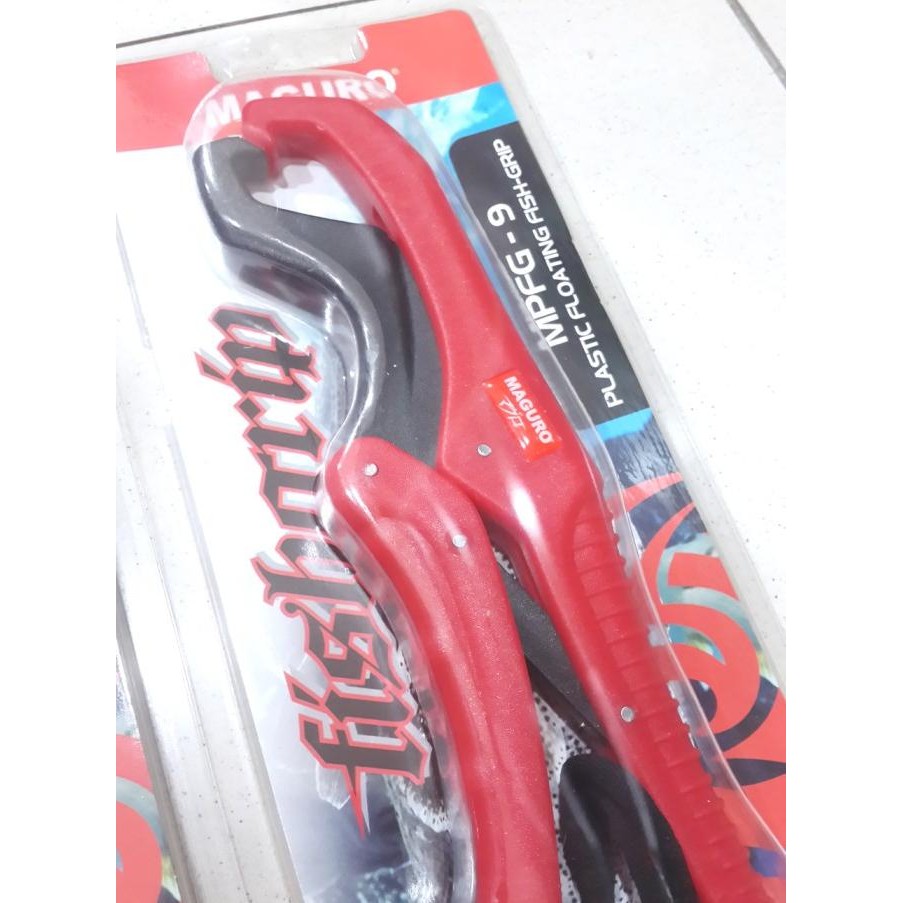 Fish/Lip Grip Maguro Mpfg - 9 (Plastic Floating Fish Grip)