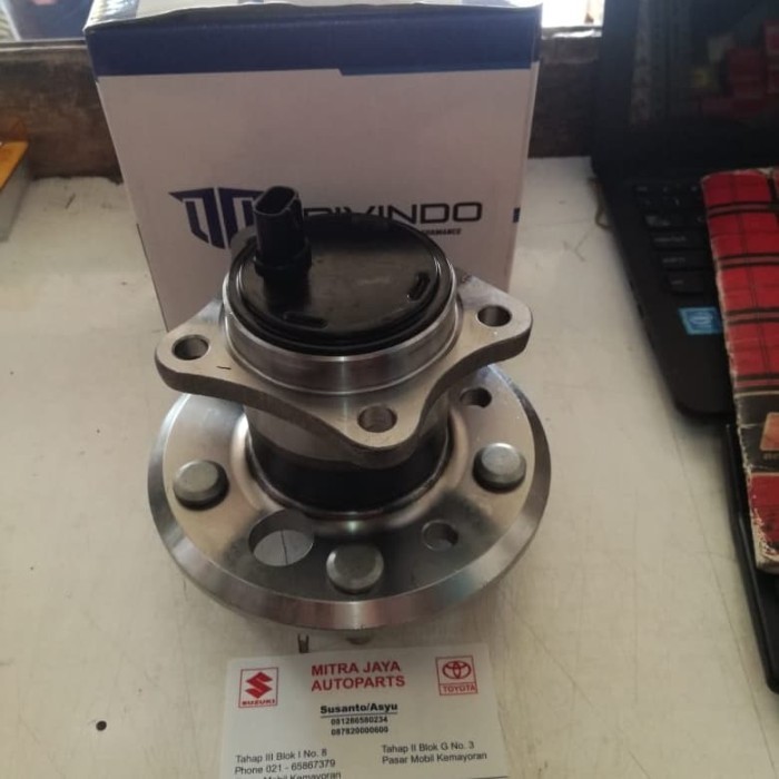 Laher Bearing Belakang Nap Roda Belakang Camry Kanan