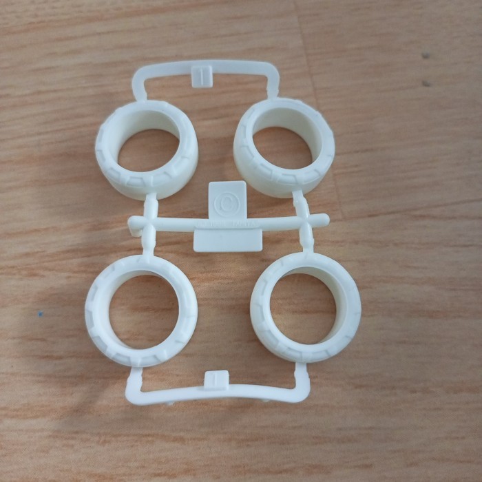 ban Hard SMALL white Original Tamiya loosekit Cyclone Magnum Graha
