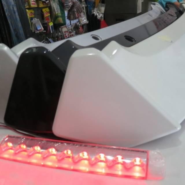 Spoiler Belakang Toyota Calya / Daihatsu Sigra Model Trd