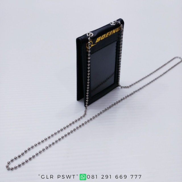 

TERMURAH - Tempat ID CARD Magnet Boeing + Kalung rantai