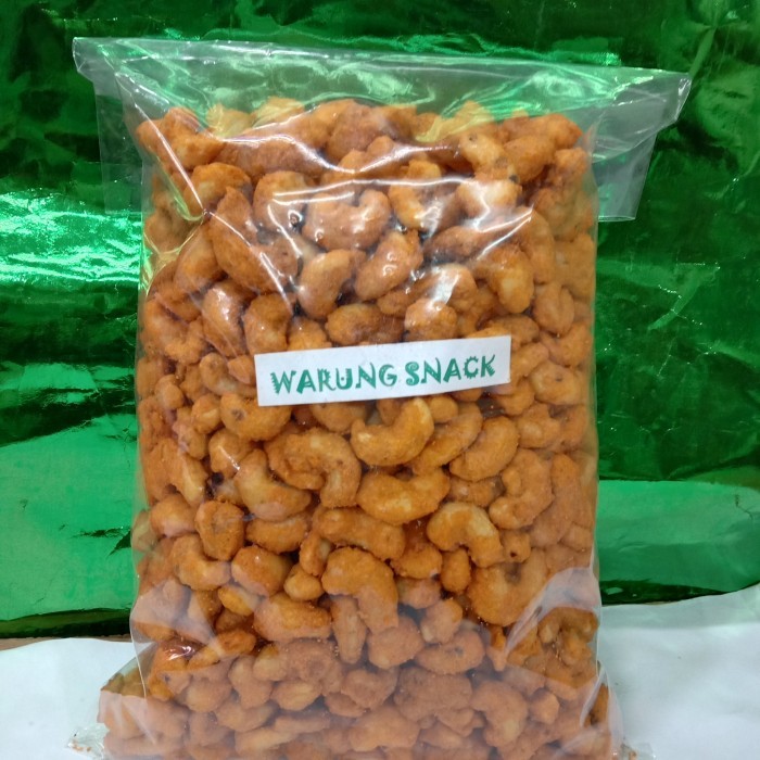 

Goofy - Kacang Mede Tepung Pedas 1Kg