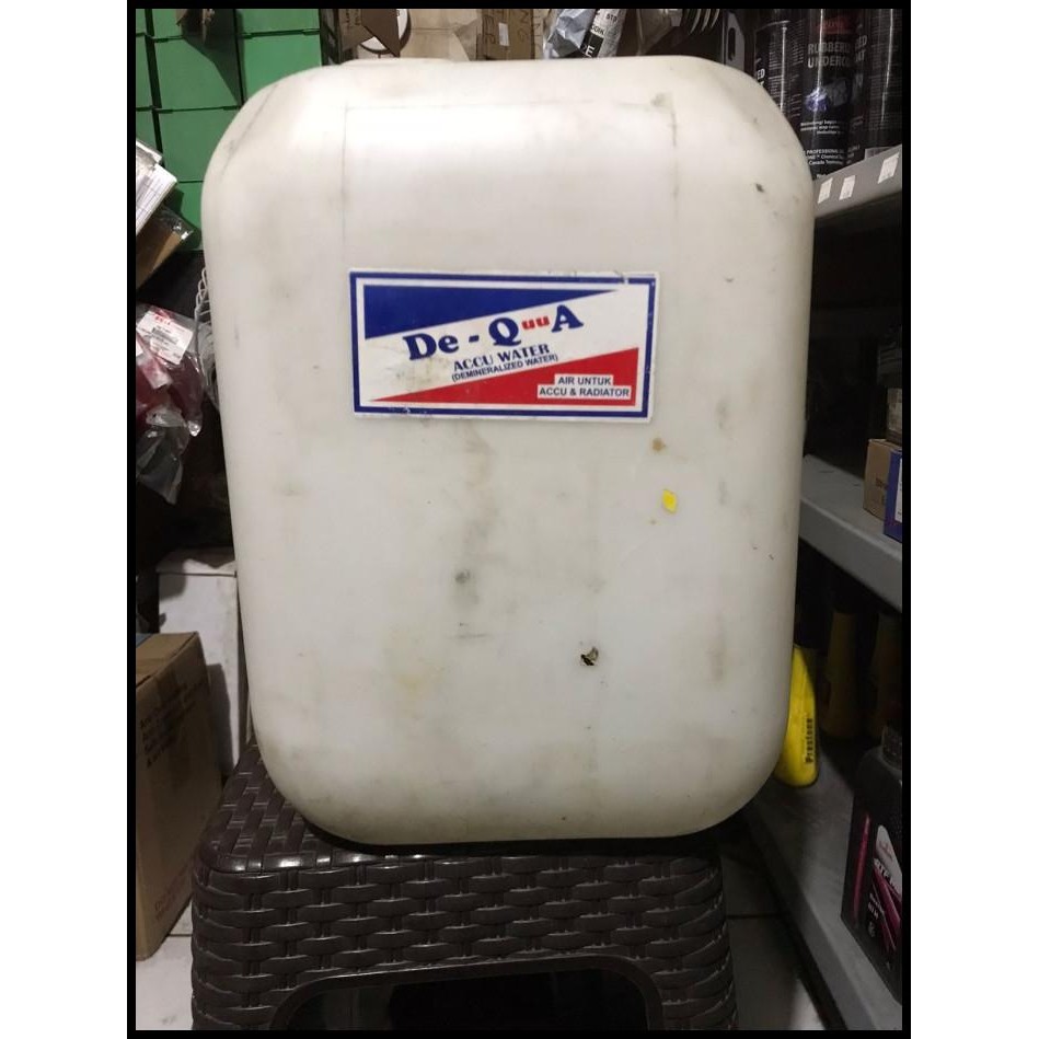 DISKON AIR AKI BIRU/AIR AKI TAMBAH /AIR AKI MOTOR MOBIL RODA TIGA TRUK 20LITER/DRIGENMERK DEQUA 