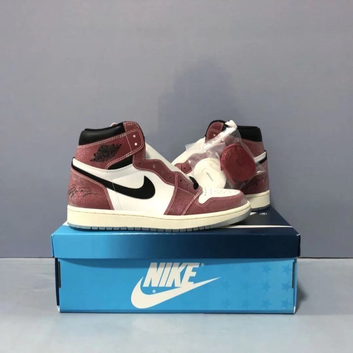 Trophy Room x Air Jordan 1 Retro High Chicago