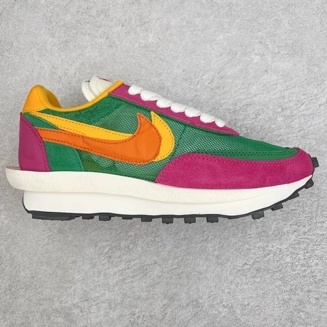 sacai x Nike LDV Waffle Daybreak Pine Green