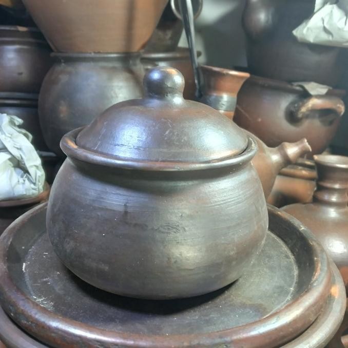 

Terlaris Kendi Bubur Bahan Gerabah Tanah Liat uk Lebar 13 cm COD