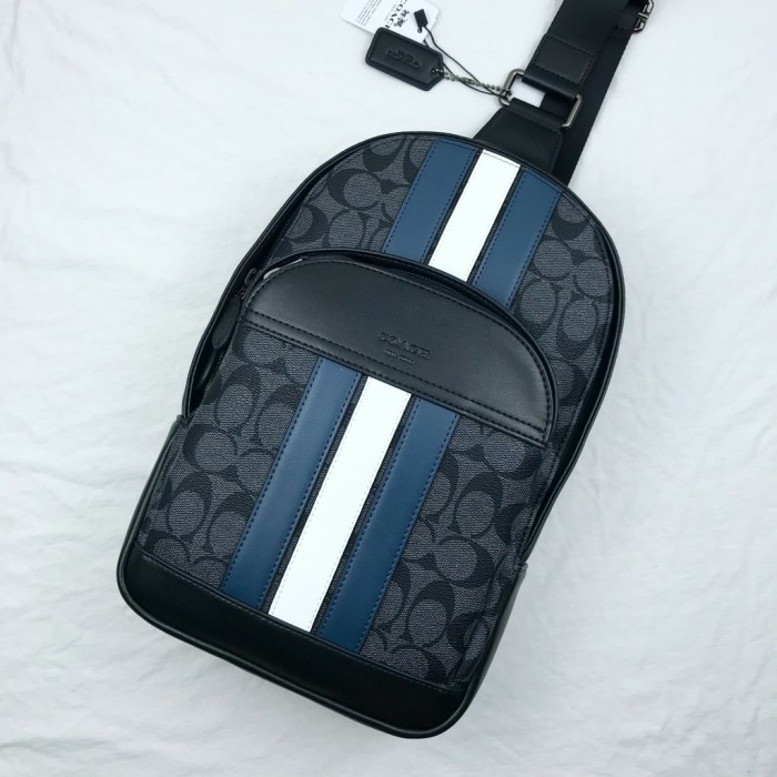 Coach men Signature Houston Varsity Sling Pack Charcoal Denim Chalk