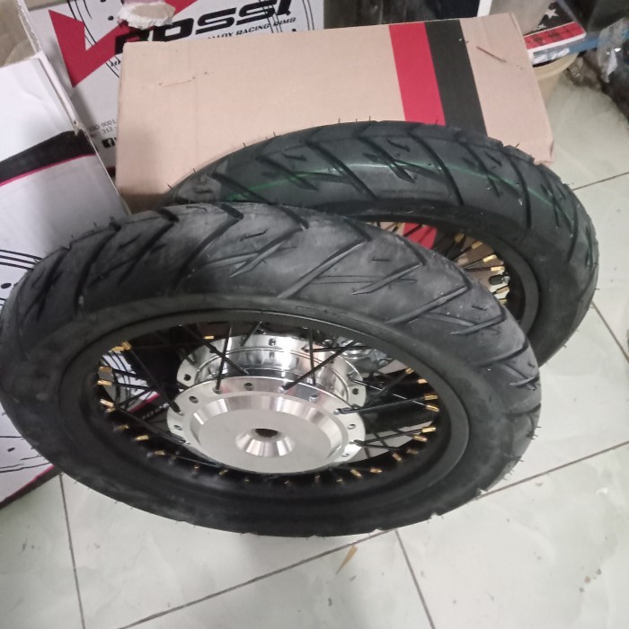 Velg Jari Jari Honda Vario 110/125/150 Tapak Lebar Plus Ban