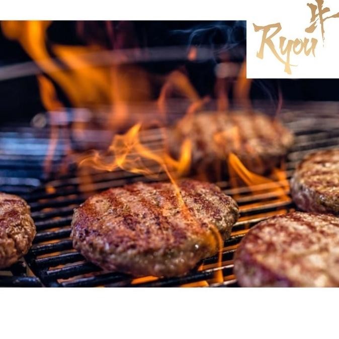 

Beef Patty 1Kg Premium Minced Beef Patty Emangnyake