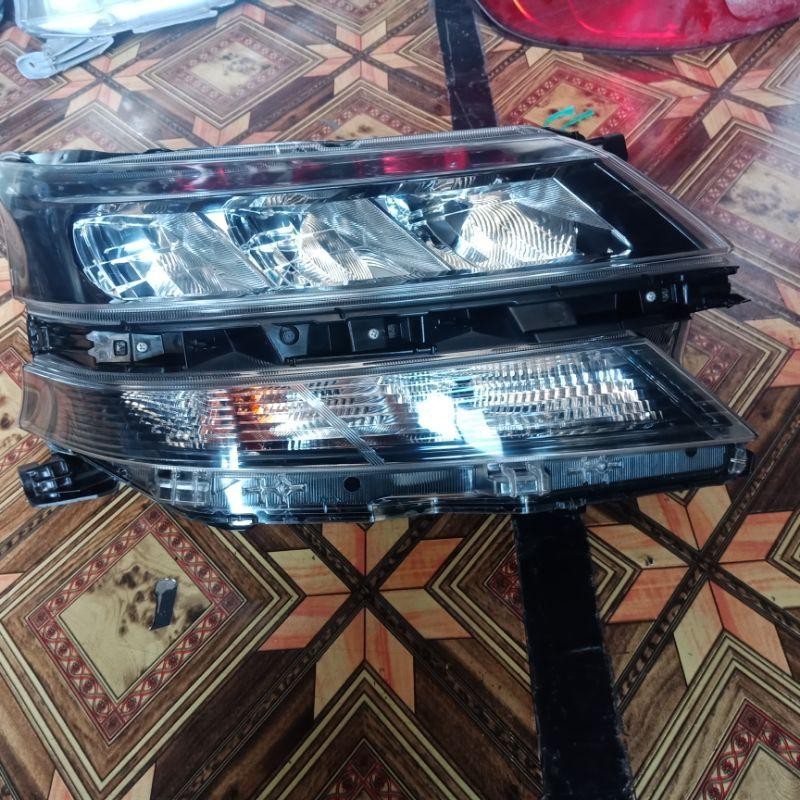 Headlamp/Lampu Depan Avanza/Xenia Led 2019 Terbaru
