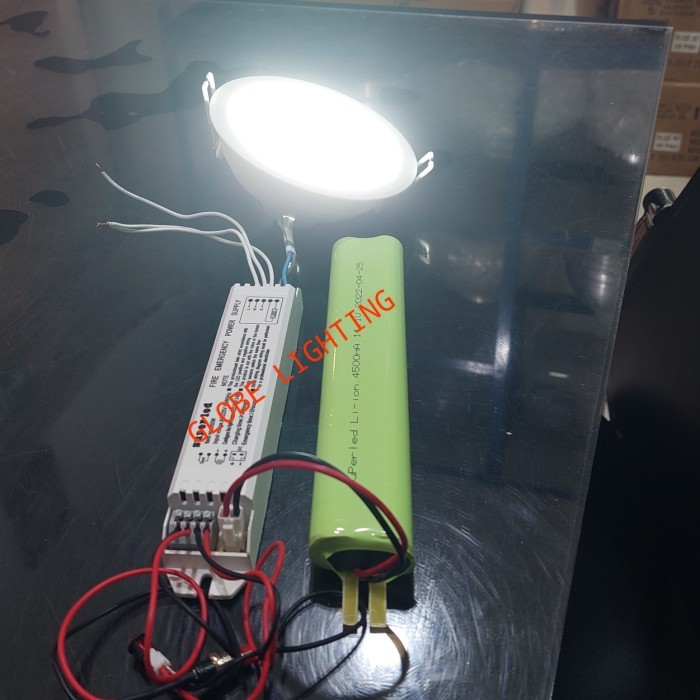 BATRE EMERGENCY SUPER LED