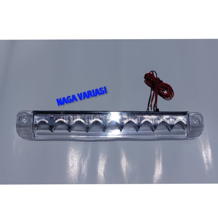 LAMPU SPOILER LAMPU REM AVANZA INNOVA DLL P 30 CM L 5 CM T CM