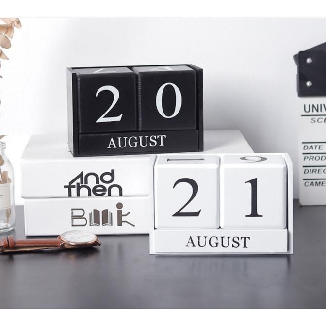 

NEW Wooden Table Calender /Kalender Portabel Vintage Kayu Meja