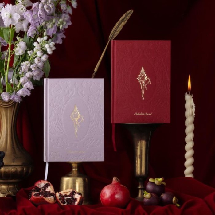 

TERBARU Aphrodite's Journal by Dreamy Moons Guided Journal by Annie Tarasova