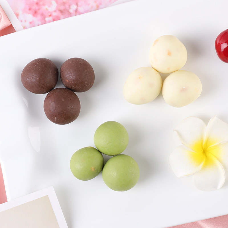 

ANEKA CEMILAN COKLAT STROBERI/TONYS STRAWBERRY CHOCOLATE