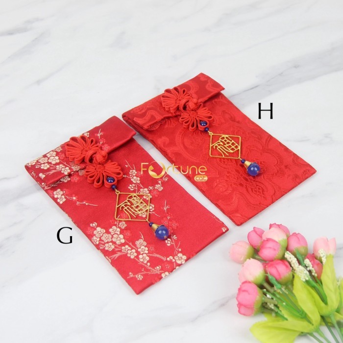 

Imlek BAGUS!!! Angpao Imlek 2024 Kain Chinese New Year Red Envelope - G Limited