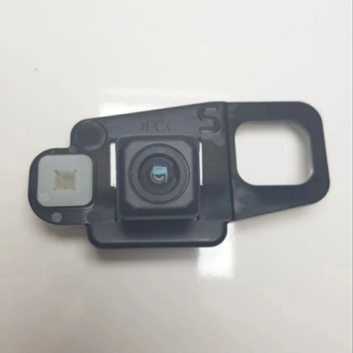 Camera mundur Toyota Innova Reborn