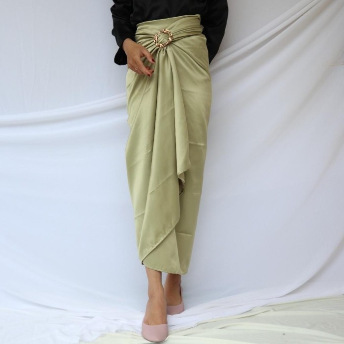 Rok Lilit Satin Polos Wanita Skirt Velvet Dan Aneka Warna Lainnya - SAGE TERLARIS
